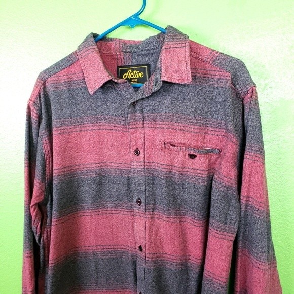 Active Skate Wear Button Up Red Striped Shirt Size Large - Picture 2 of 8